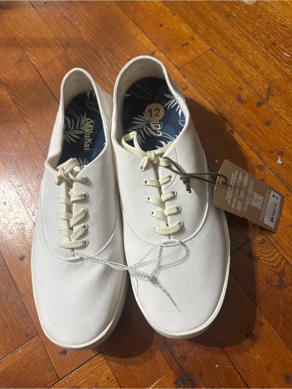 OluKai Tradewind Sneakers Mens 12 Off White Canvas Drop-In Heel 10533-1818